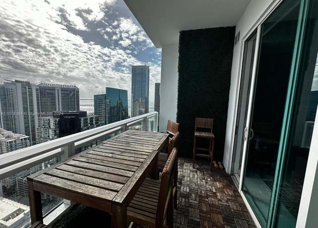 Property at Undisclosed address, Miami, FL 33131, 1 bed, 1.5 baths