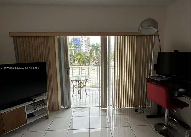 Property at 500 Bayview Dr #217, Sunny Isles Beach, FL 33160, 1 bed, 1.5 baths