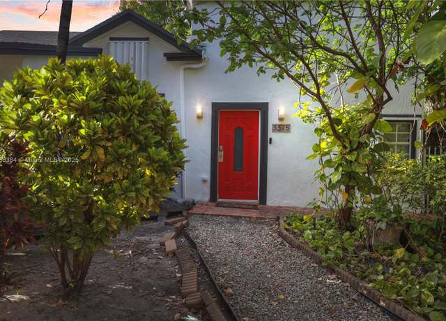 Property at 3375 SW 29th Ter, Miami, FL 33133, 3 beds, 2.5 baths
