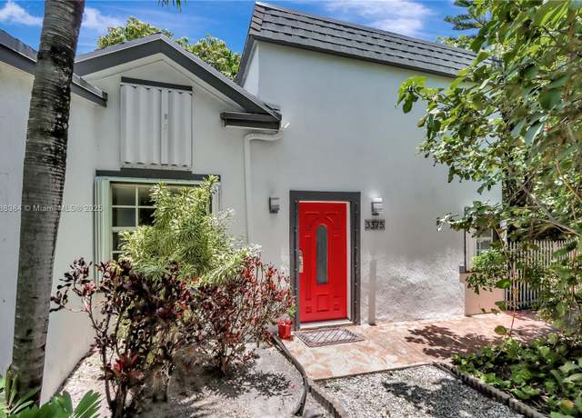 Property at 3375 SW 29th Ter, Miami, FL 33133, 3 beds, 2.5 baths