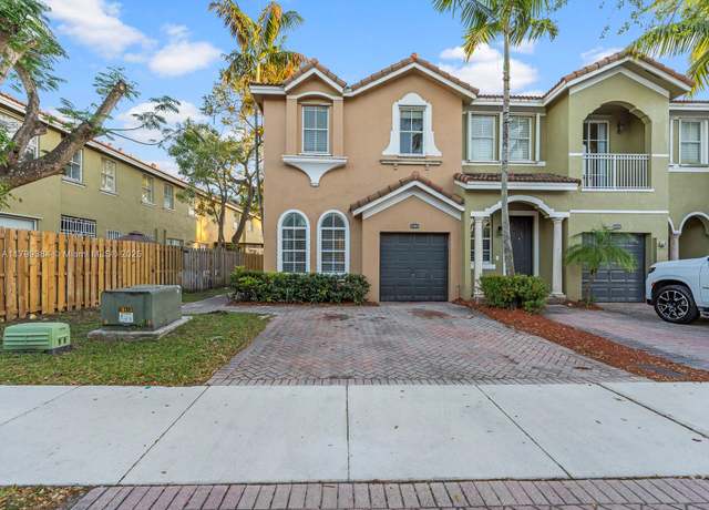 Property at 2482 SE 14th Ct, Homestead, FL 33035, 4 beds, 3 baths