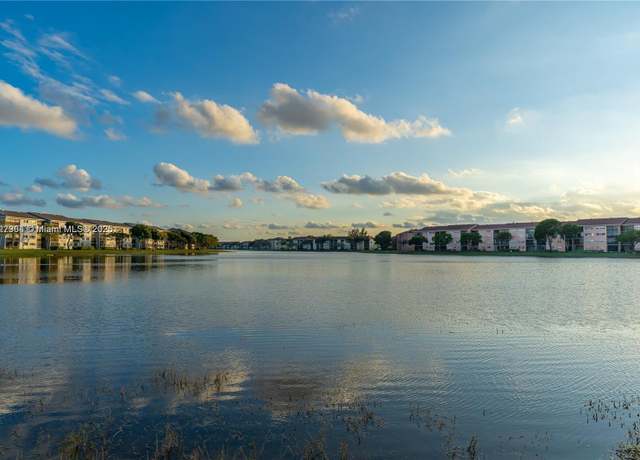 Property at 550 SW 138th Ave Unit 112K, Pembroke Pines, FL 33027, 2 beds, 2 baths