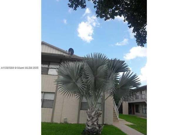 Property at 15304 SW 72nd St Unit 28-14, Miami, FL 33193, 2 beds, 2 baths