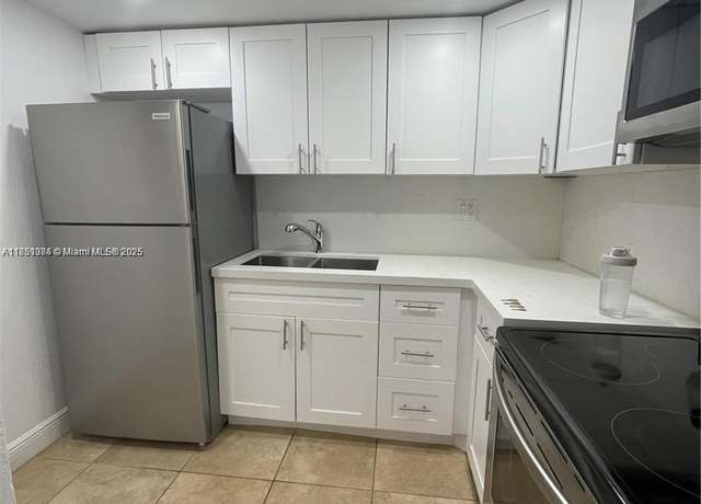 Property at 8607 SW 68th Ct #26, Pinecrest, FL 33156, 2 beds, 1 bath