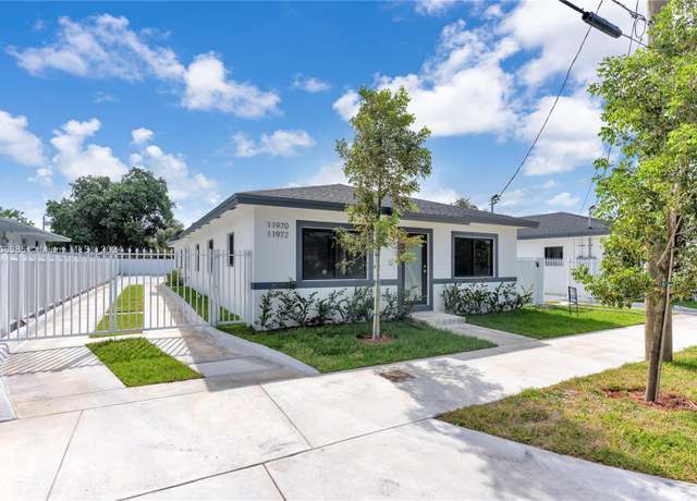 Property at 11970-11972 SW 213 St, Miami, FL 33177, 9 beds, 6 baths