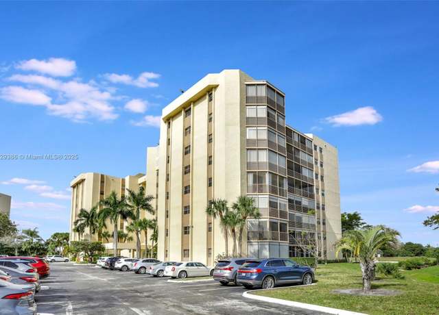 Property at 7400 Radice Ct #801, Lauderhill, FL 33319, 3 beds, 2.5 baths
