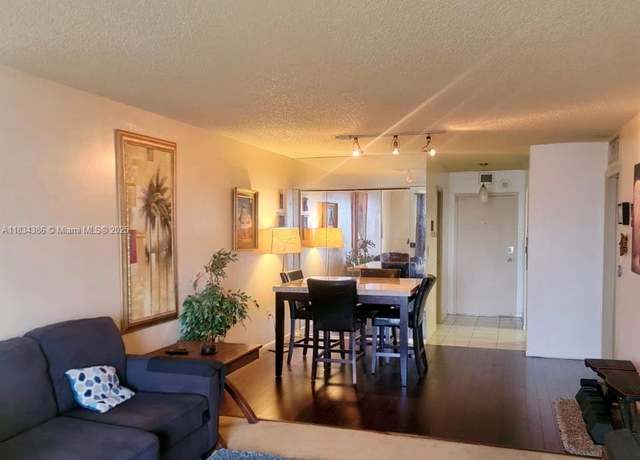 Property at 1470 NE 125th Ter #814, North Miami, FL 33161, 1 bed, 1.5 baths