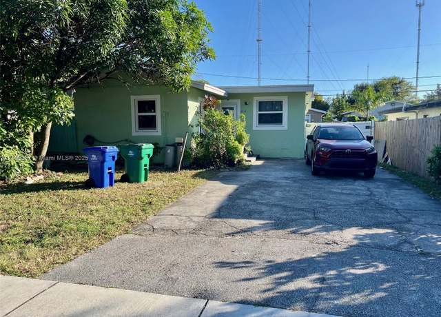 Property at 6124 SW 38th St, Miramar, FL 33023, 3 beds, 2.5 baths