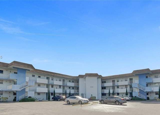 Property at 1400 Tallwood Ave #204, Hollywood, FL 33021, 1 bed, 1 bath