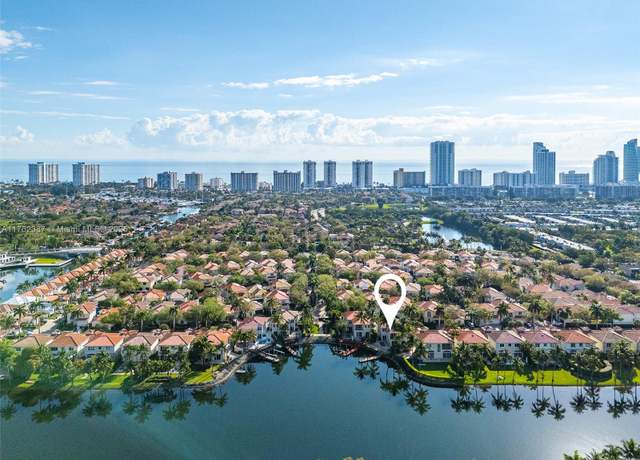 Property at 1500 Shoreline Way, Hollywood, FL 33019, 4 beds, 3 baths