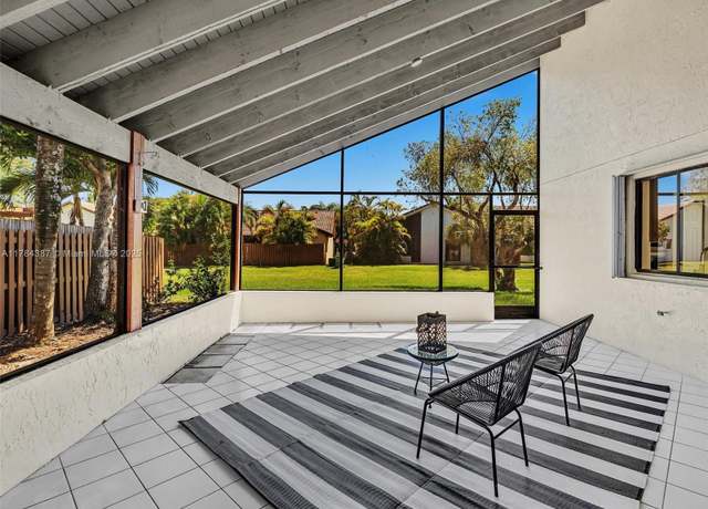 Property at 2087 Augusta, Weston, FL 33326, 3 beds, 2 baths