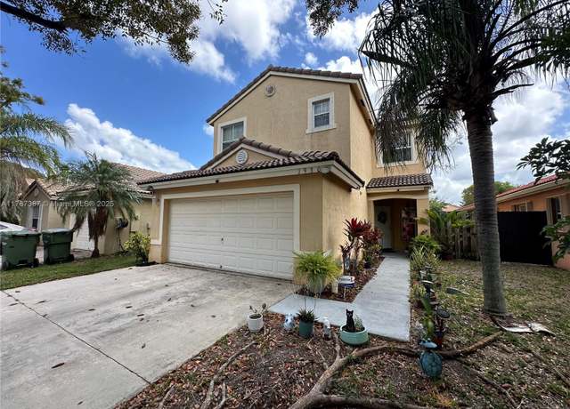 Property at 1930 SE 14th Ct, Homestead, FL 33035, 4 beds, 2 baths