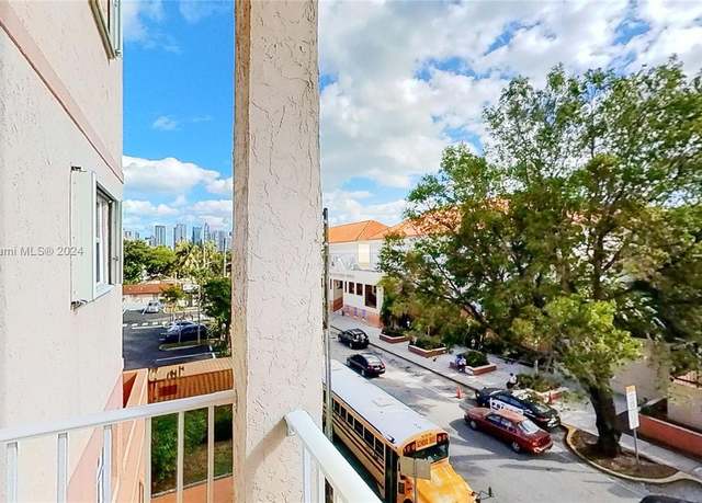 Property at 199 SW 12th Ave Unit 313E, Miami, FL 33130, 3 beds, 2 baths