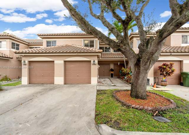 Property at 2394 NW 97th Way #2394, Pembroke Pines, FL 33024, 2 beds, 2.5 baths