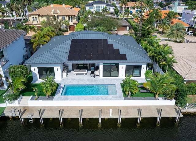 Property at 3230 NE 59th St, Fort Lauderdale, FL 33308, 4 beds, 4.5 baths