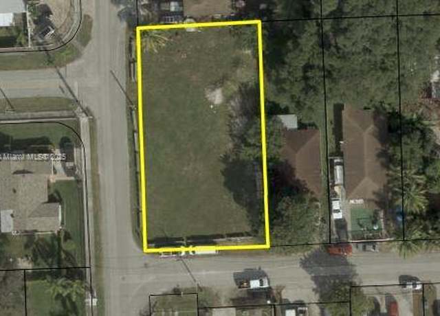 Property at 4825 NW 29th Ave, Miami, FL 33142