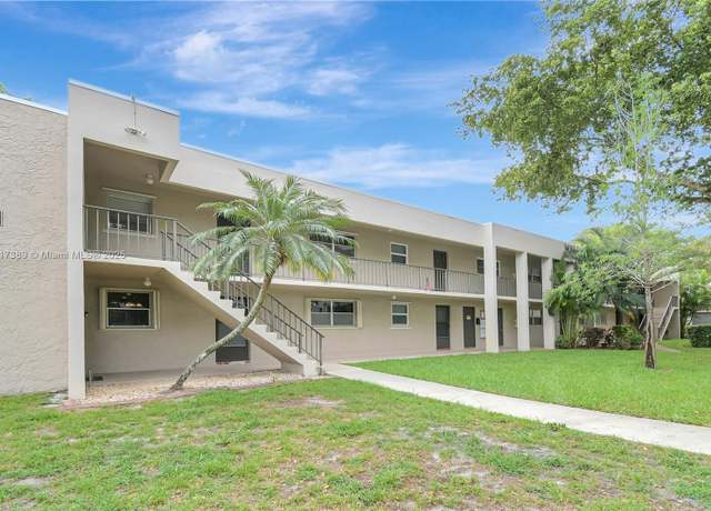 Property at 8523 Old Country Mnr #514, Davie, FL 33328, 2 beds, 2 baths