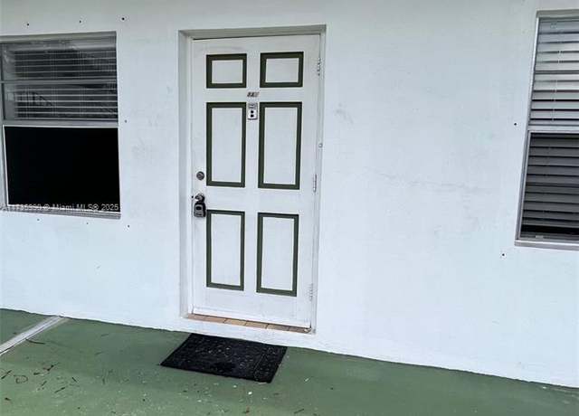 Property at 2225 Polk St Unit 8A, Hollywood, FL 33020, 1 bed, 1 bath