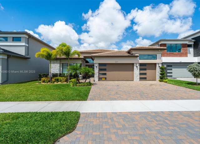 Property at 8577 Shoreacres St, Boca Raton, FL 33434, 4 beds, 4.5 baths
