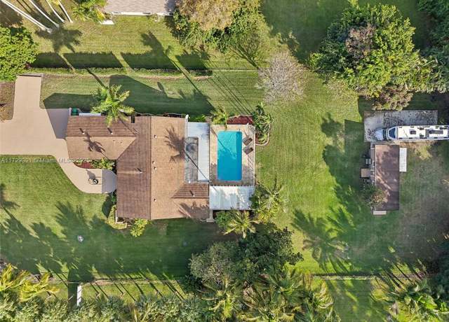 Property at 11680 NW 4th St, Plantation, FL 33325, 4 beds, 3 baths