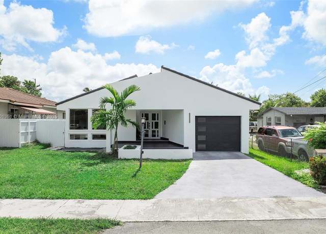 Property at 435 SW 81st Ave, Miami, FL 33144, 3 beds, 3 baths