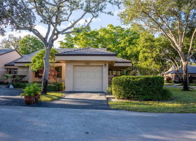 Property at 9286 N Chelsea Dr N, Plantation, FL 33324, 3 beds, 2 baths