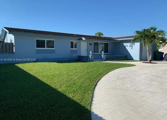 Property at 10610 NW 22nd St, Pembroke Pines, FL 33026, 3 beds, 2 baths