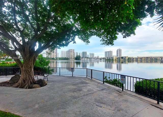 Property at 2780 NE 183rd St #502, Aventura, FL 33160, 2 beds, 2 baths