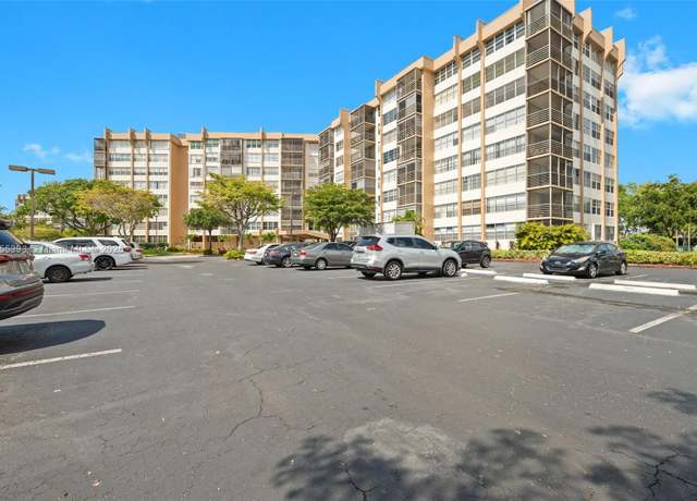 Property at 1000 Saint Charles Pl #603, Pembroke Pines, FL 33026, 2 beds, 2 baths