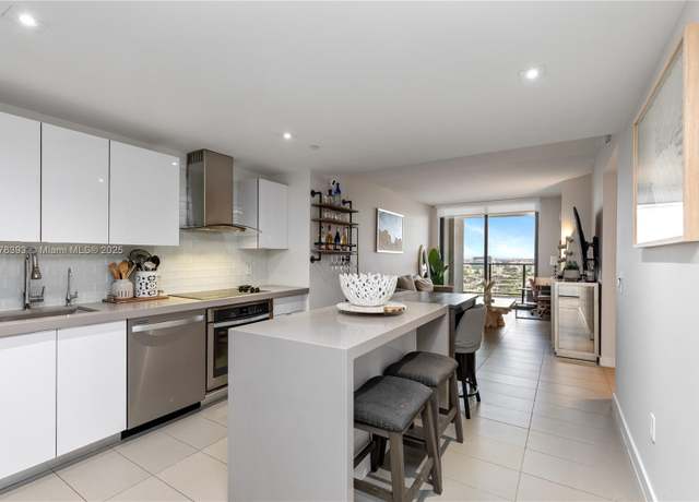 Property at 1600 NE 1st Ave #2615, Miami, FL 33132, 1 bed, 1.5 baths
