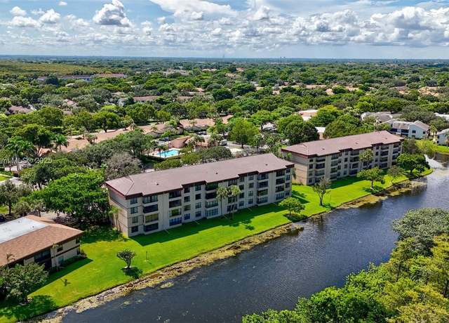 Property at 2660 N Carambola Cir N #303, Coconut Creek, FL 33066, 2 beds, 2 baths