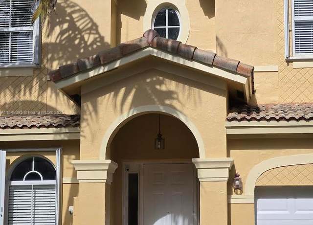 Property at 11575 SW 138th Ave, Miami, FL 33186, 4 beds, 2.5 baths