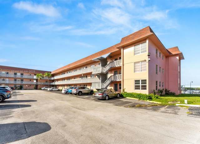 Property at 18555 NE 14th Ave #613, Miami, FL 33179, 2 beds, 1 bath