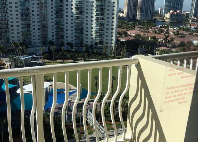 Property at 19201 Collins Ave #1132, Sunny Isles Beach, FL 33160, 1 bath