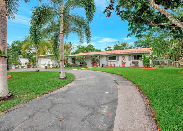 Property at 6285 Pine Ter, Plantation, FL 33317, 3 beds, 2 baths