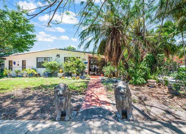 Property at 11351 SW 52nd Ter, Miami, FL 33165, 4 beds, 3 baths