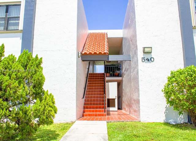 Property at 540 W Park Dr #201, Miami, FL 33172, 2 beds, 1 bath