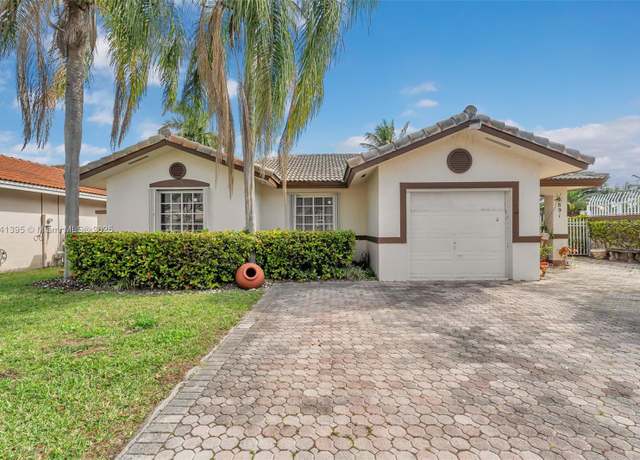 Property at 7891 SW 162nd Ct, Miami, FL 33193, 4 beds, 2 baths