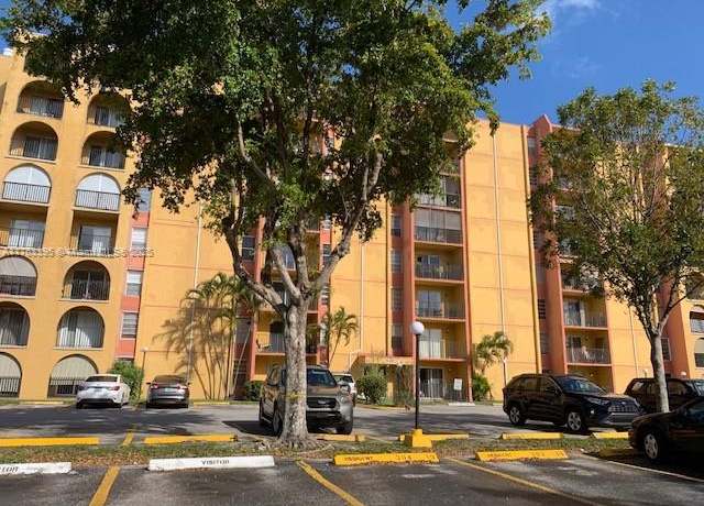 Property at 4801 NW 7th St #602, Miami, FL 33126, 1 bed, 1 bath