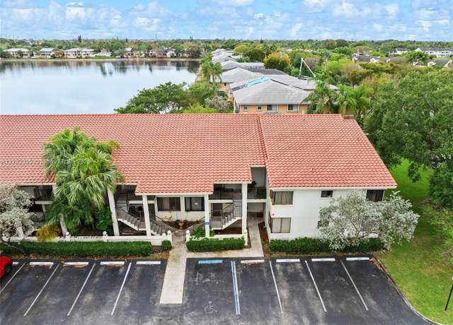 Property at 3300 NW 46th St #207, Oakland Park, FL 33309, 2 beds, 2 baths