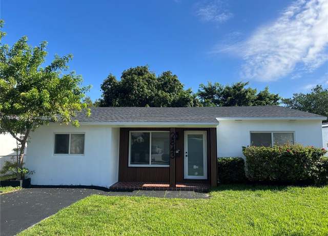 Property at 2843 Dewey St, Hollywood, FL 33020, 3 beds, 3 baths