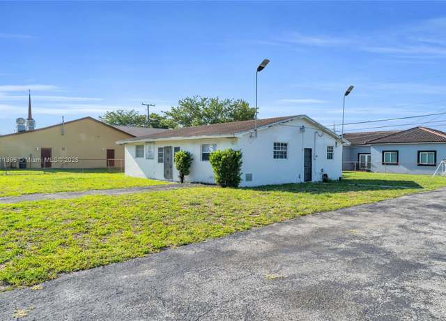Property at 3420 NW 215th St, Miami Gardens, FL 33056, 2 beds, 1 bath