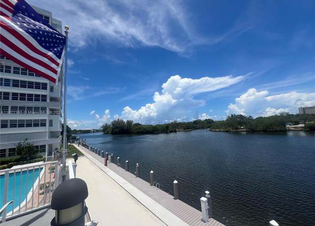 Property at 1160 N Federal Hwy #419, Fort Lauderdale, FL 33304, 1 bed, 1.5 baths