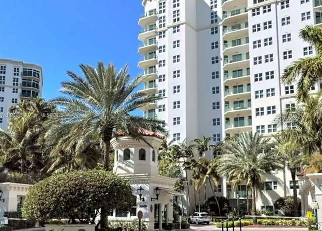 Property at 19900 E Country Club Dr #1014, Aventura, FL 33180, 1 bed, 1 bath