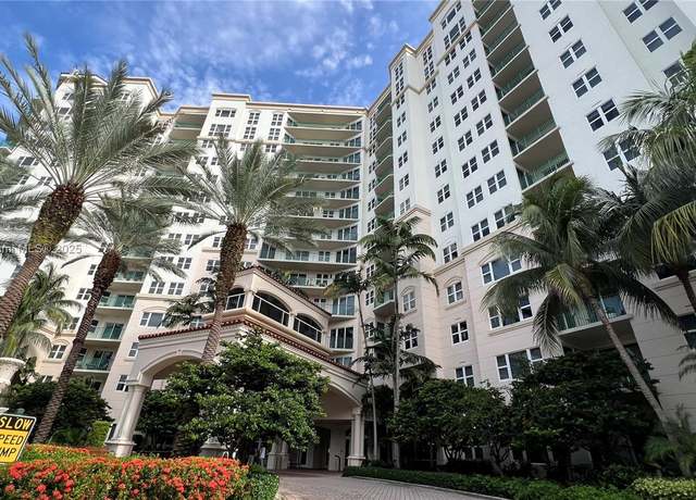Property at 19900 E Country Club Dr #1014, Aventura, FL 33180, 1 bed, 1 bath