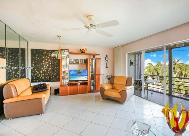 Property at 1425 Atlantic Shores Blvd #502, Hallandale Beach, FL 33009, 2 beds, 2 baths