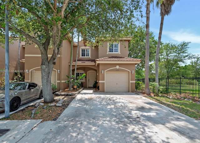 Property at 21497 SW 85th Ave, Cutler Bay, FL 33189, 3 beds, 2.5 baths