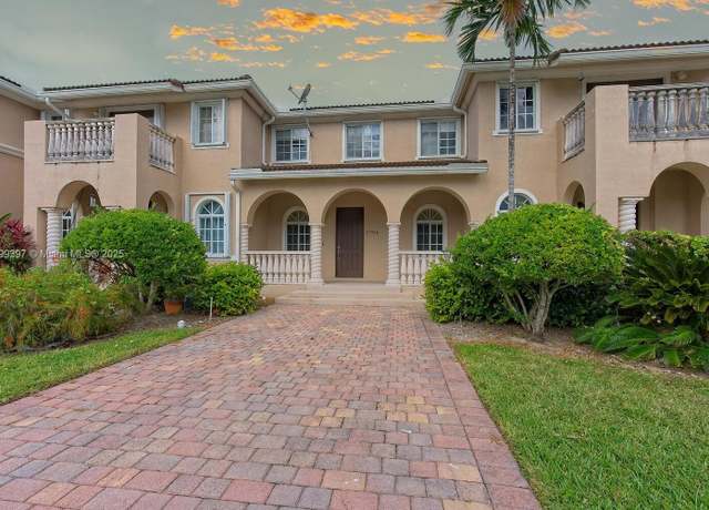Property at 27966 SW 140th Ave, Homestead, FL 33032, 3 beds, 2.5 baths