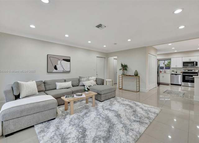Property at 1801 NE 54th St, Fort Lauderdale, FL 33308, 4 beds, 3 baths