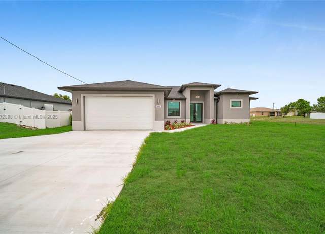 Property at 1846 Diplomat Pkwy W, Cape Coral, FL 33993, 3 beds, 2 baths